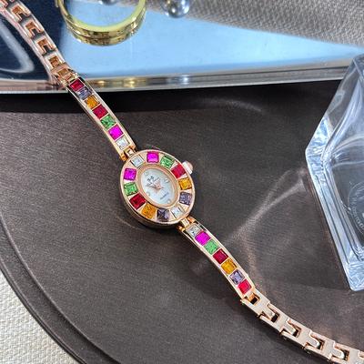 Color Zircon High-end Sense Diamond-encrusted Women's Watch Niche Bracelet Bracelet Small Exquisite Quartz Watch
