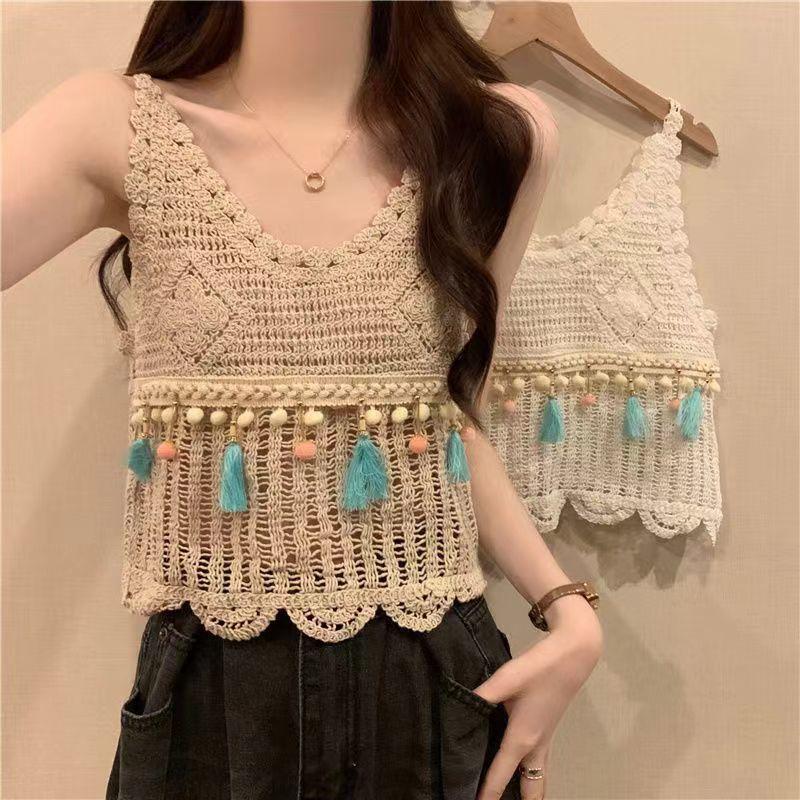 Retro háčkovaná vesta bez rukávů se střapcem pro ženy se smyslem pro design Přiléhavý krátký vydlabaný košilkový top v létě
