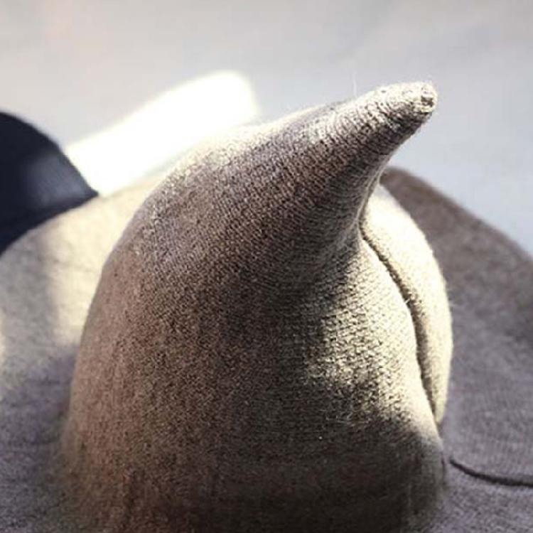 Women Witch Hat Wizard Hat Halloween Witch Pointed Hat Knitted Wool Cap Adult