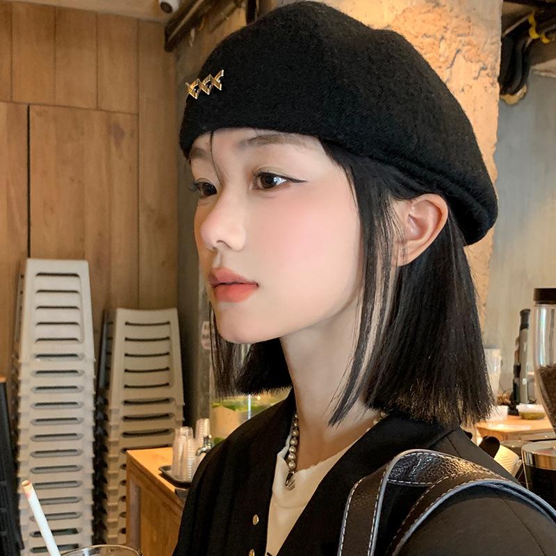 Black beret women's autumn and winter versatile woolen warm face small hat big head circumference bud painter hat