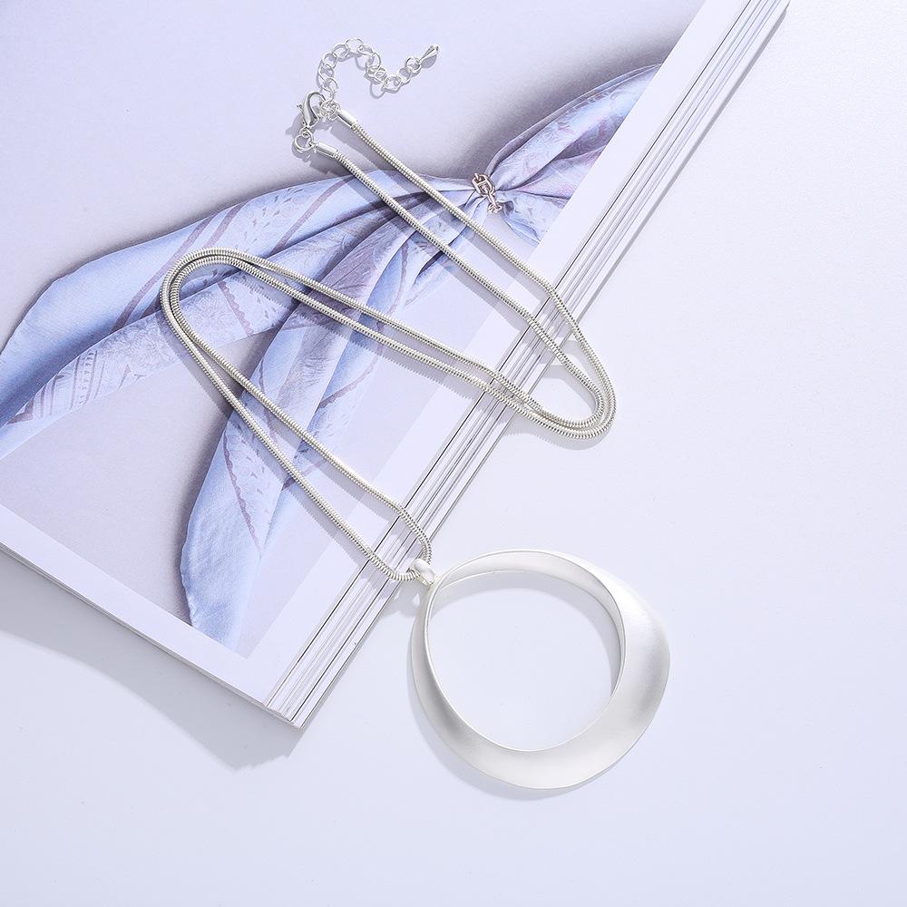 Women S Autumn And Winter Jewelry Retro Simple Necklace Sweater Chain