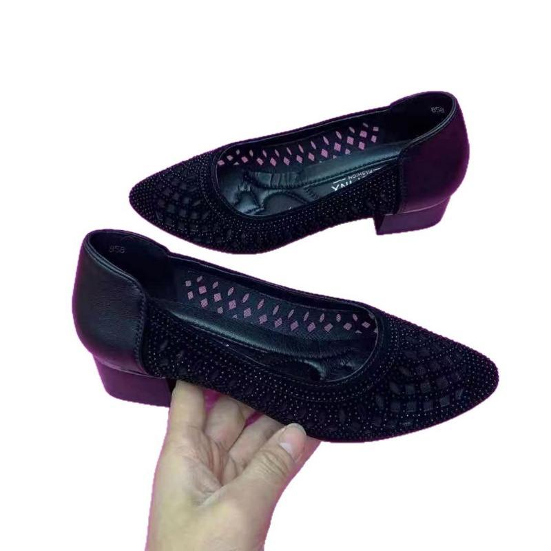 Shoes summer hollow mesh sandals women's new soft-soled non-slip shallow mouth rhinestone comfortable breathable sandals