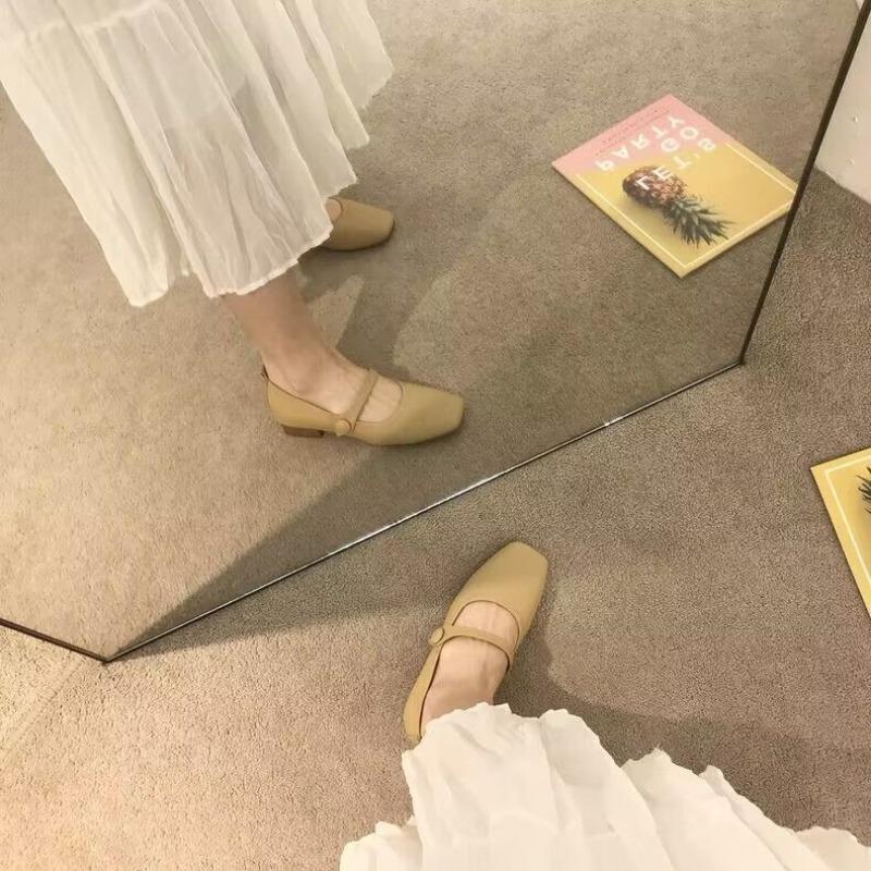 Japanese Style Lolita White with Medium Heels Gothic Women's Summer Footwear Black Mary Jane Square Toe Shoes for Woman 2025 E