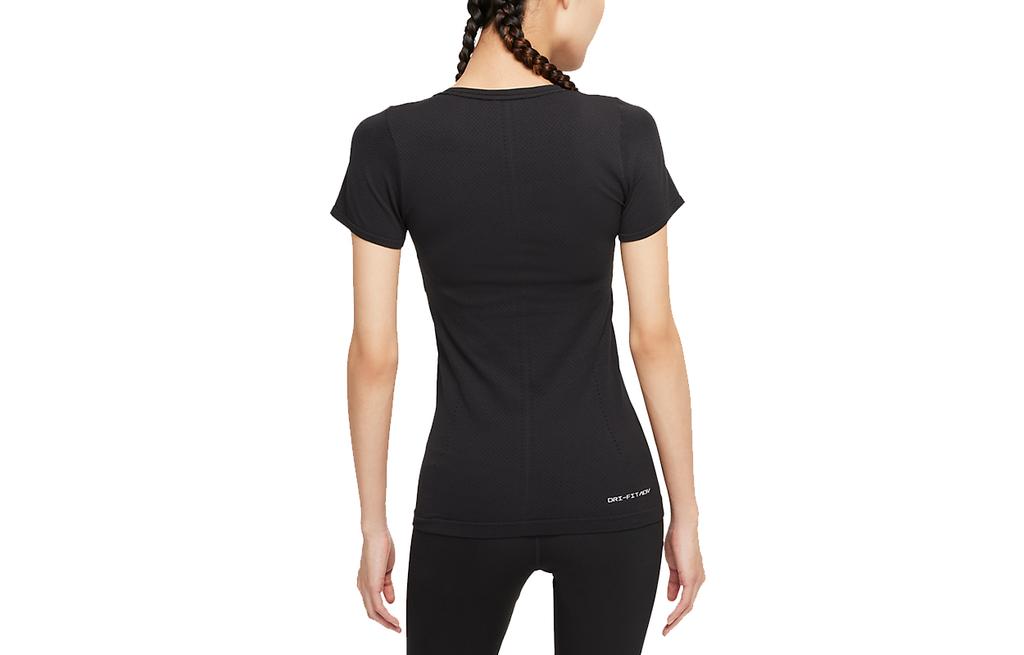 Nike T Shirts Women's Black Crew Neck Moderate Straight Fit DD0589-010