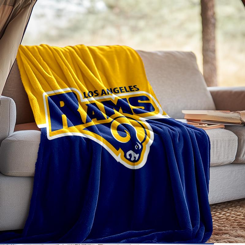 Los Angeles Rams Design Blanket Outdoor Flannel Blanket for Camping, Hiking, Garden Parties, Picnic Essentials,gift for Family and Friends