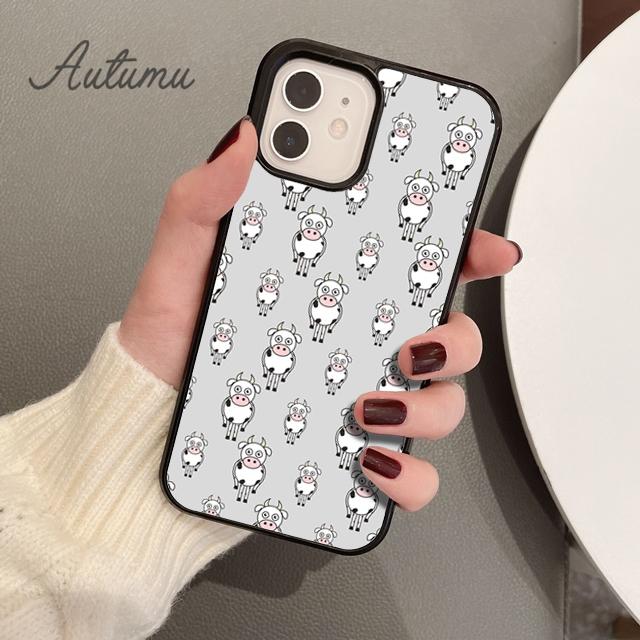 Animal Cute Cartoon Cow Phone Case for iPhone 11 12 13 14 Pro Max Mini X XR XS SE 2020 6S 7 8 Plus Samsung Galaxy S21 S22 Cover