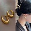 Cercei Stud de aur: Bijuterii de urechi versatile, elegante, de înaltă calitate pentru femei