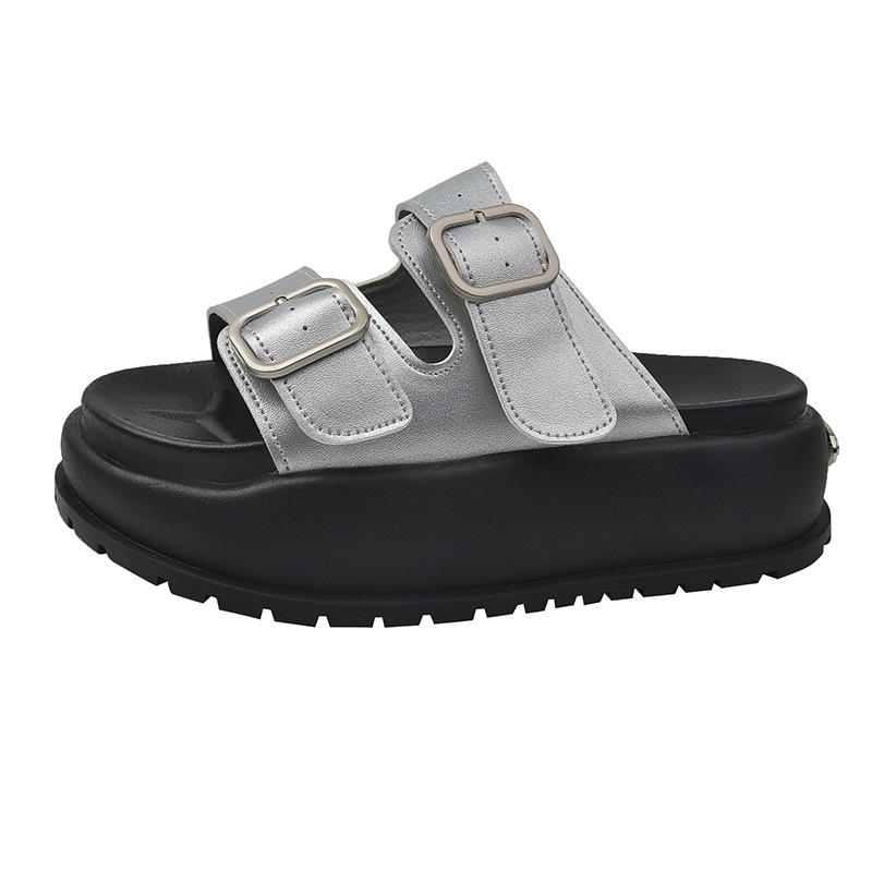 Platform sandals for women's outer wear 2025 summer new casual sandals with retro versatile student Roman shoes for women