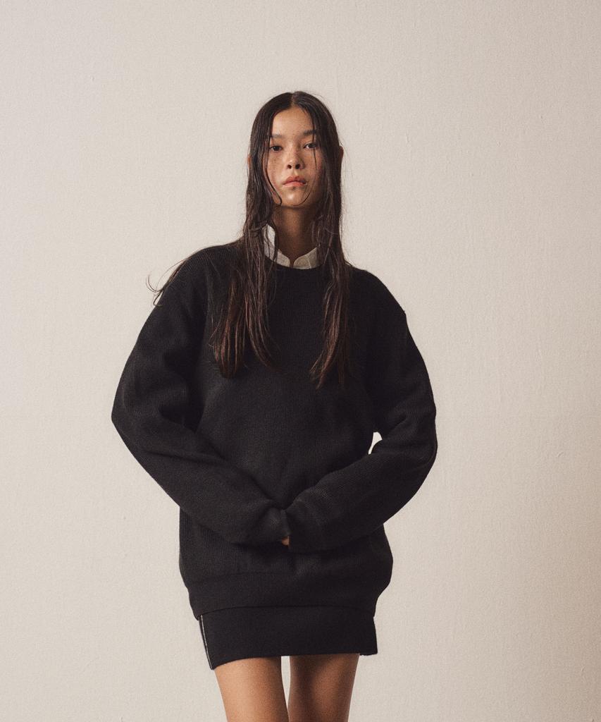 EZIO WOMEN W Soft Filling Round Knit_Black