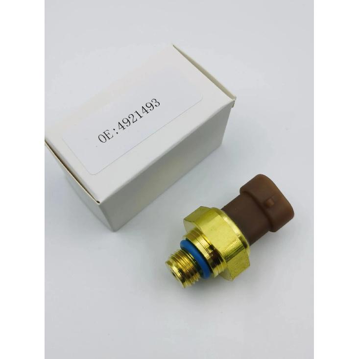 Manifold Turbo Boost Oil Pressure Sensor OE:4921493 3330141 904-7133 For Cumm M11 1SM QSM L10 PACCAR FREIGHTLINER 4921493