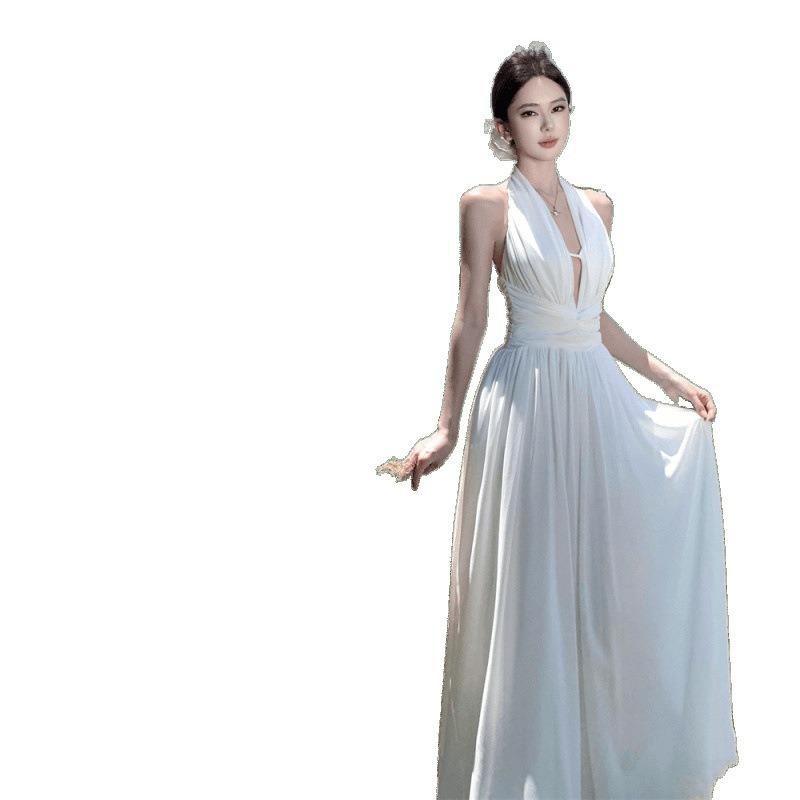 French High-end Collar Neck Halter Dress for Women's Summer New Waist and Thin Temperament Elegant Long Skirt