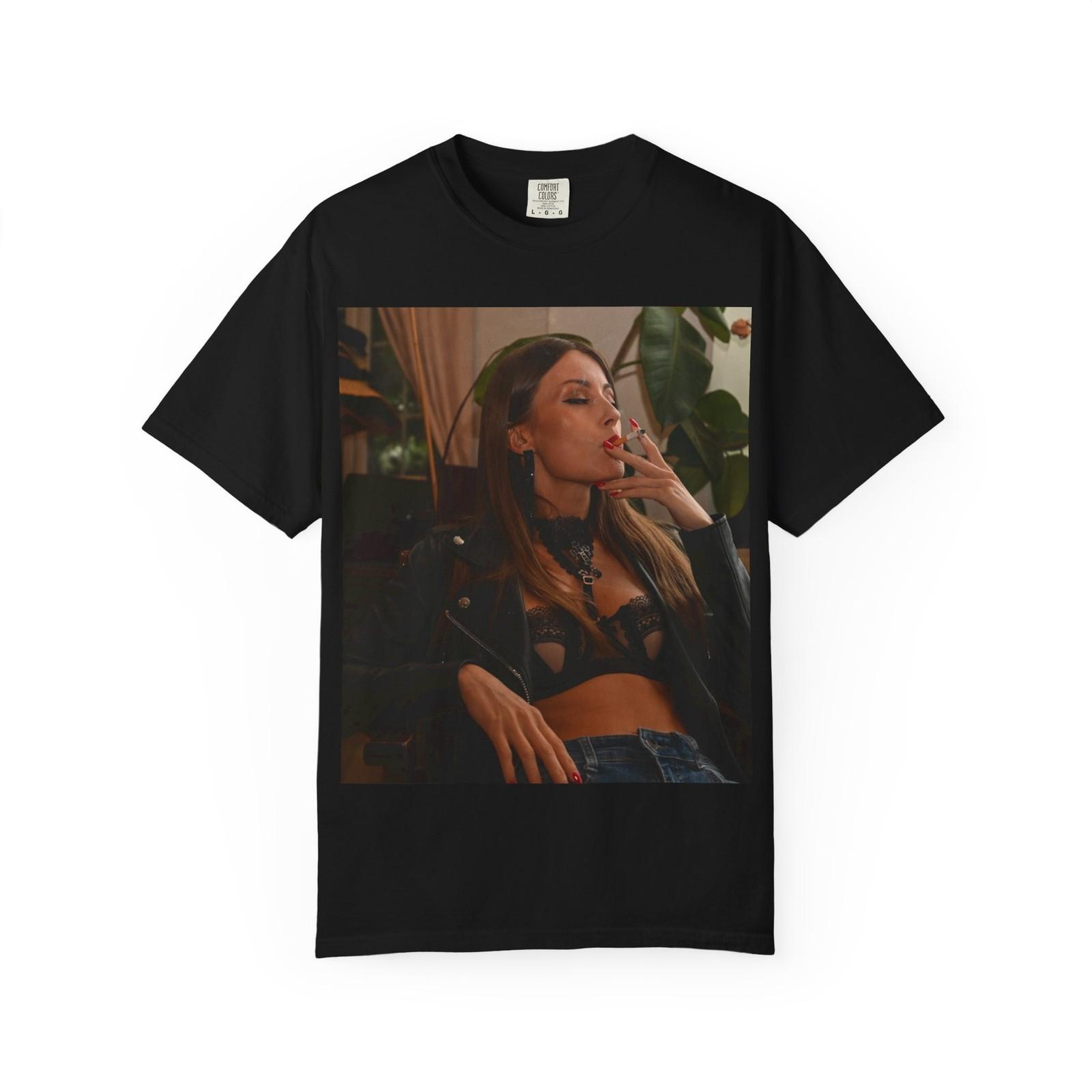 Gorgeous Model Smoking Photo Tee | Graphic T-Shirt 4XL