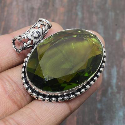 Peridot-Edelstein-handgefertigter Schmuckanhänger aus massivem 925er-Sterlingsilber zum Erntedankfest