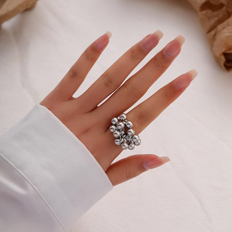 Personalized Five-petal Flower Three-dimensional Flower Opening Ring Exaggerated Ins Metal Wind Winding Women's Fashion