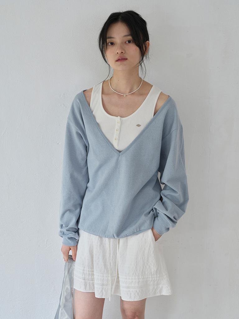 MOAT Deep V-Neck Sweatshirt (Pale Blue)