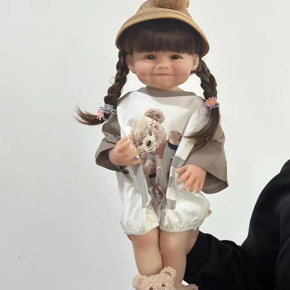 

BZDOLL Реалистичная 55 см 22 дюйма Улыбающаяся Девочка Кукла Реборн с Полным Мягким Виниловым Телом, Новорожденная Принцесса Малышка Бебе Игрушка для Детей Подарки на День Рождения vinyl body doll