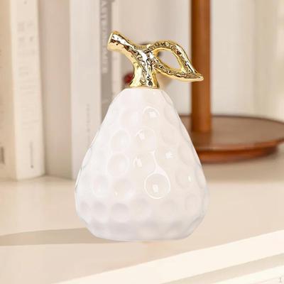 Hrušková socha Umělá ovocná skulptura Sběratelský dárek Keramická figurka Ornament moderního umění pro