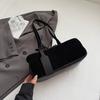 Retro Fashion Simple Niche Women Tote Bag Trendy Temperament Shoulder Underarm Bag Popular Handbag