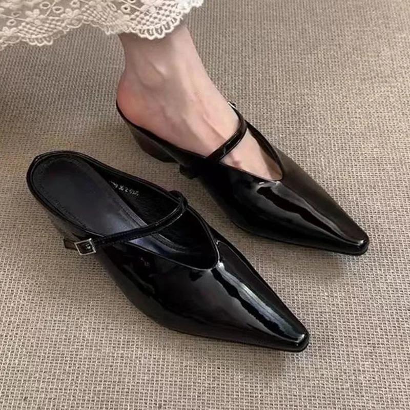 Fashion Women Slippers Designer Pointed Toe Mules Shoes Woman Elegant Sexy Sandals Fashion Slides Slingback 2025 Summer Zapatos Mujer