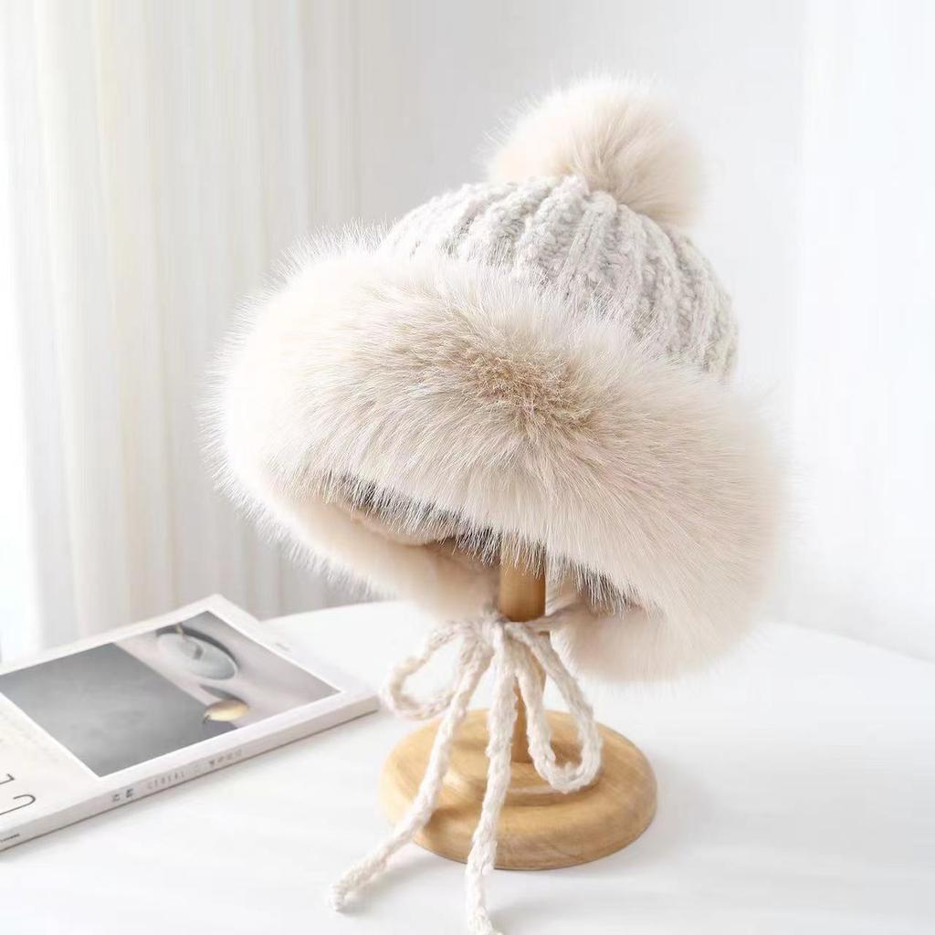 Fox Fur Ear Protection Lei Feng Hat for Women, Cute Pom-Pom Cold-Proof Riding Hat, Korean Style Warm Fleece-Lined Knitted Beanie
