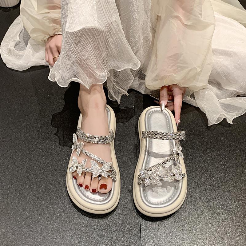Bow Thick Bottom Cover Toe Cool Slippers Women's Outer Wear 2025 Summer New Fashion Muffin Rhinestone Slippers