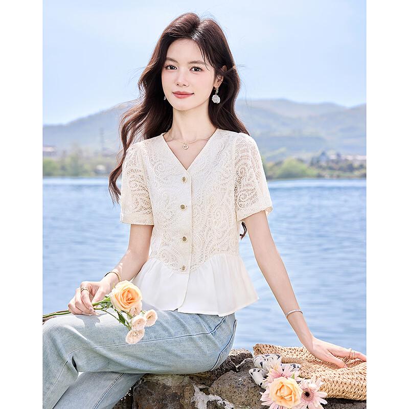 Elegant Lace V-Neck Resort Blouse