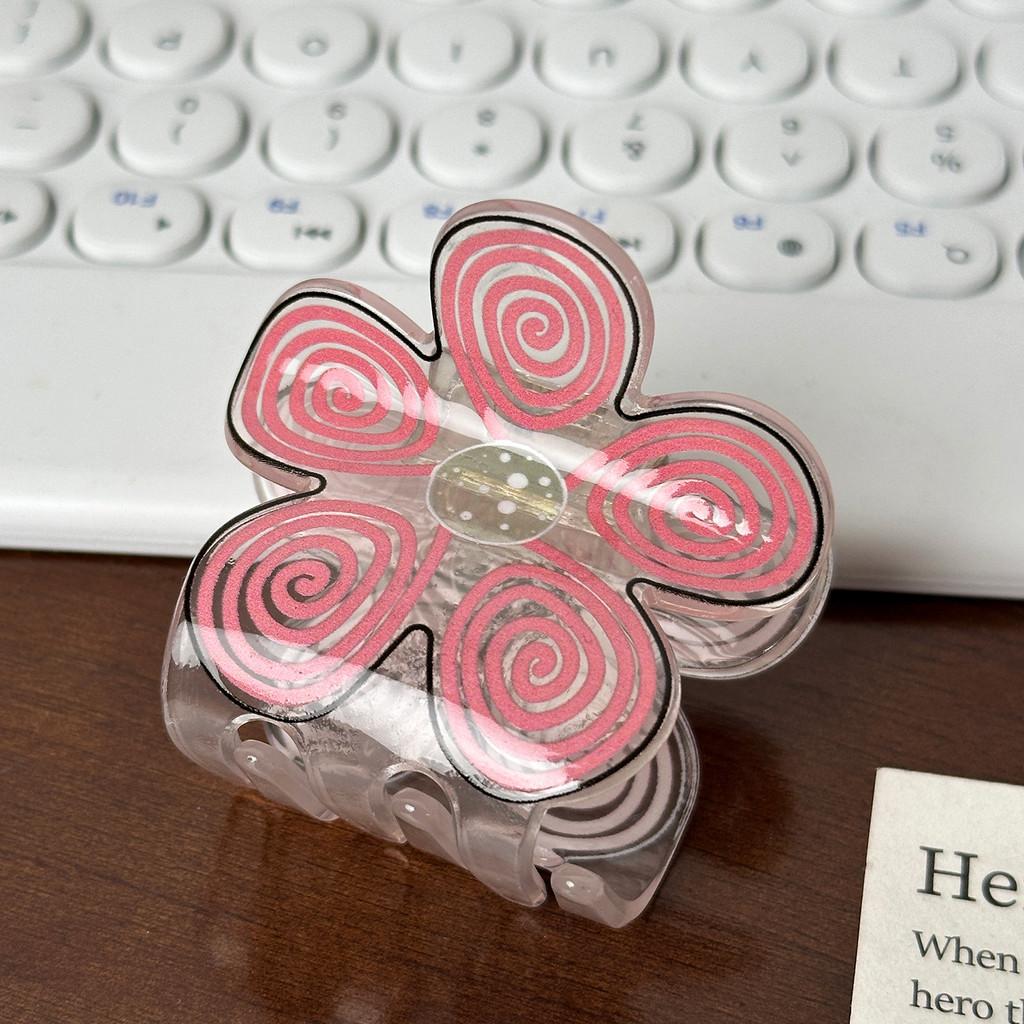 Beautiful Flower Design Hair Clips In Soft Macaron Colors For Fashionable Looks