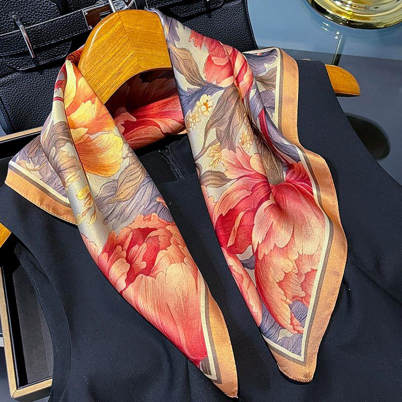 New 100% Natural Real Silk Scarf Women Bandana Square Scarves Wrap Kerchief Mulberry Spring Fashion Luxury High Quality Hijab