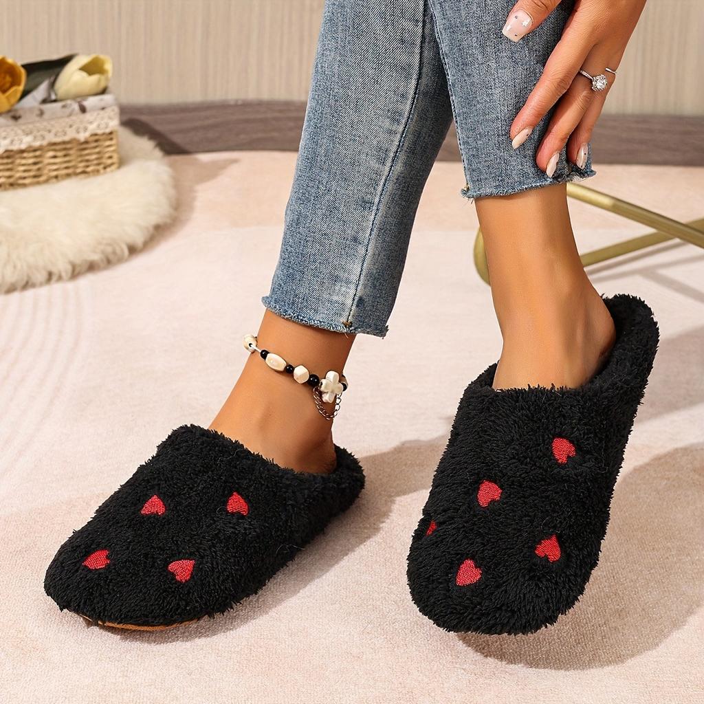 Soft Bottom Embroidered Heart-shaped Warm Slippers - Silent Slippers - Super Soft and Lightweight - Suitable for Use on Floors or Carpets