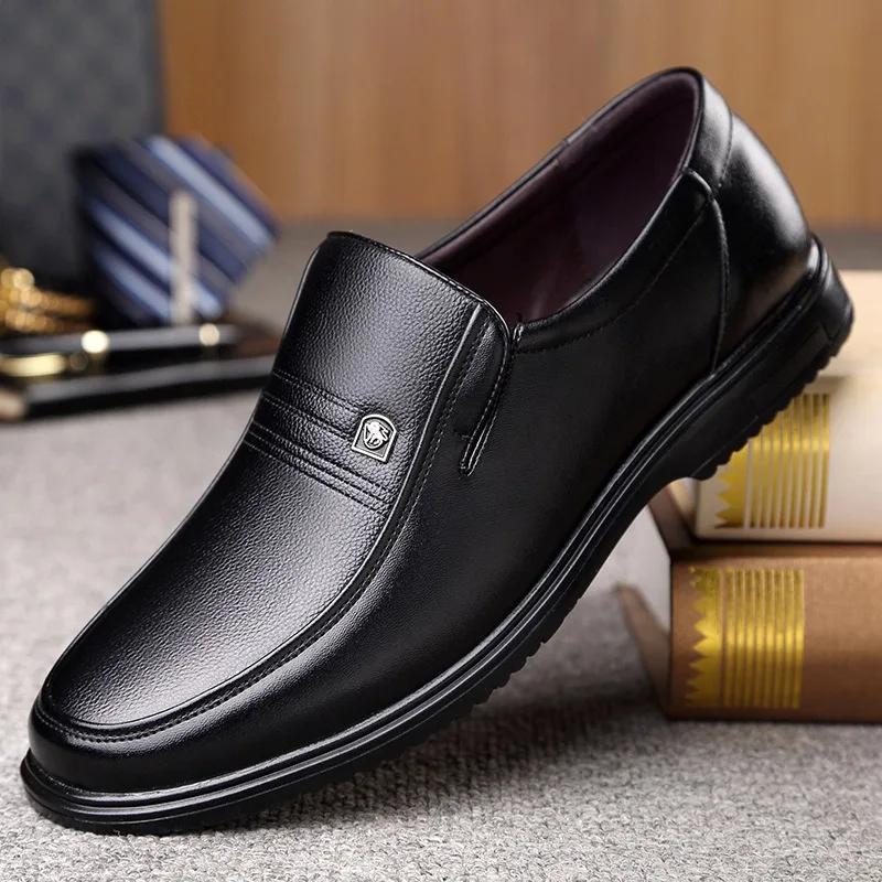 Fashion Leather Men Formal Shoes Luxury Brand 2025 Men's Loafers Dress Moccasins Breathable Slip on Black Driving Shoes Zapatillas Male
