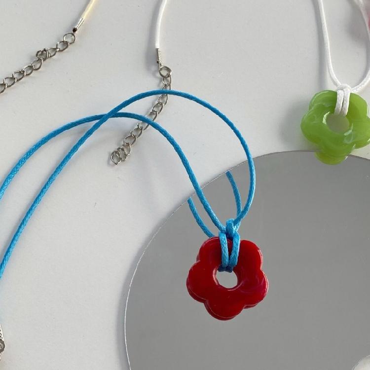 Ausgehöhlter Blumen-Choker Schöner Dopamin-Halschmuck für lässige und formelle Anlässe