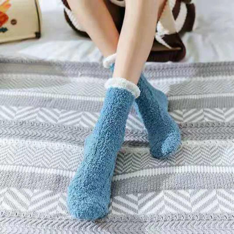 4 Pairs Autumn Winter Coral Velvet Socks Soft Cozy Fluffy Slipper Socks for Women Girls Middle Tube Thickened Socks for Sleep Home Floor