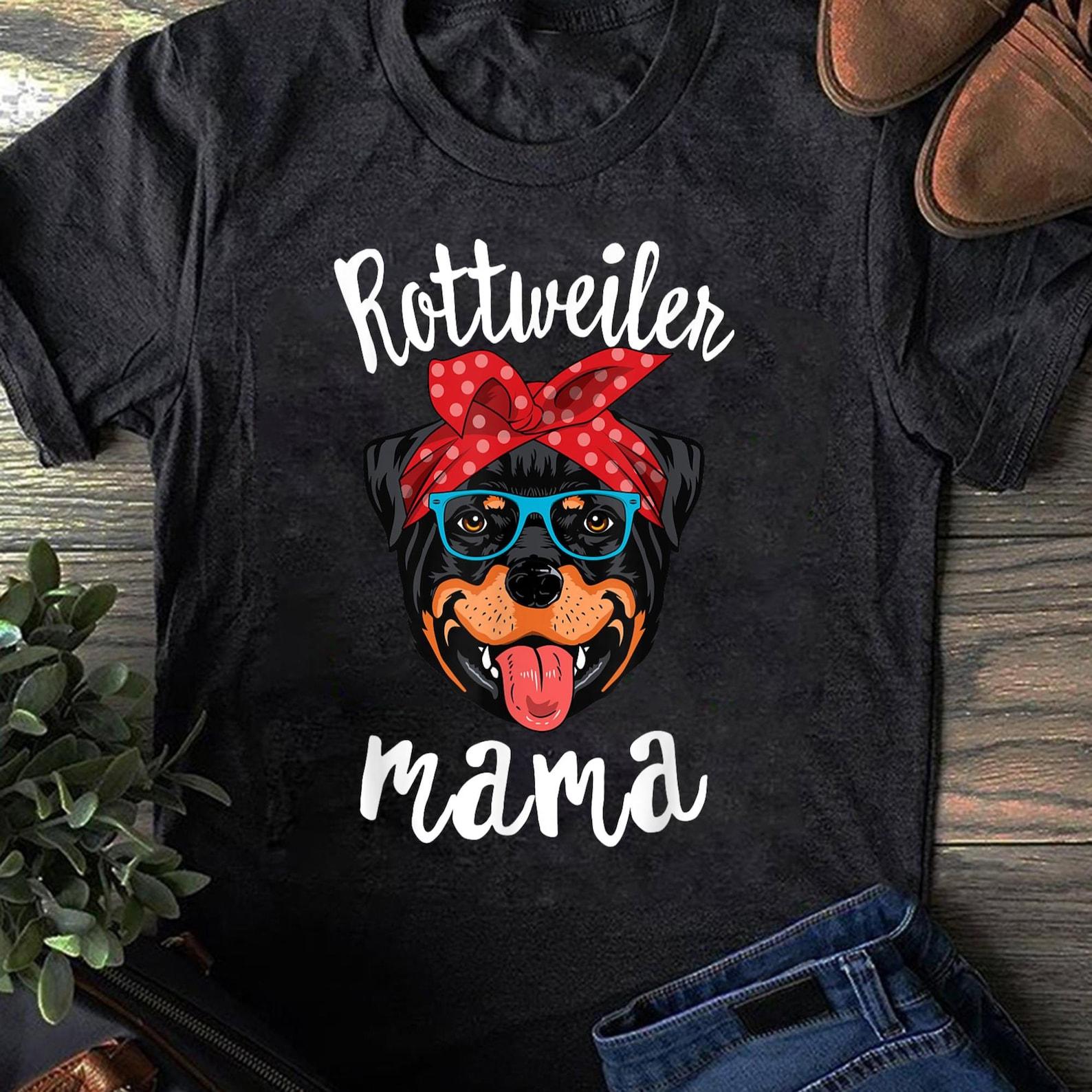Rottweiler Mama T-Shirt: Funny Dog Lover Gift M