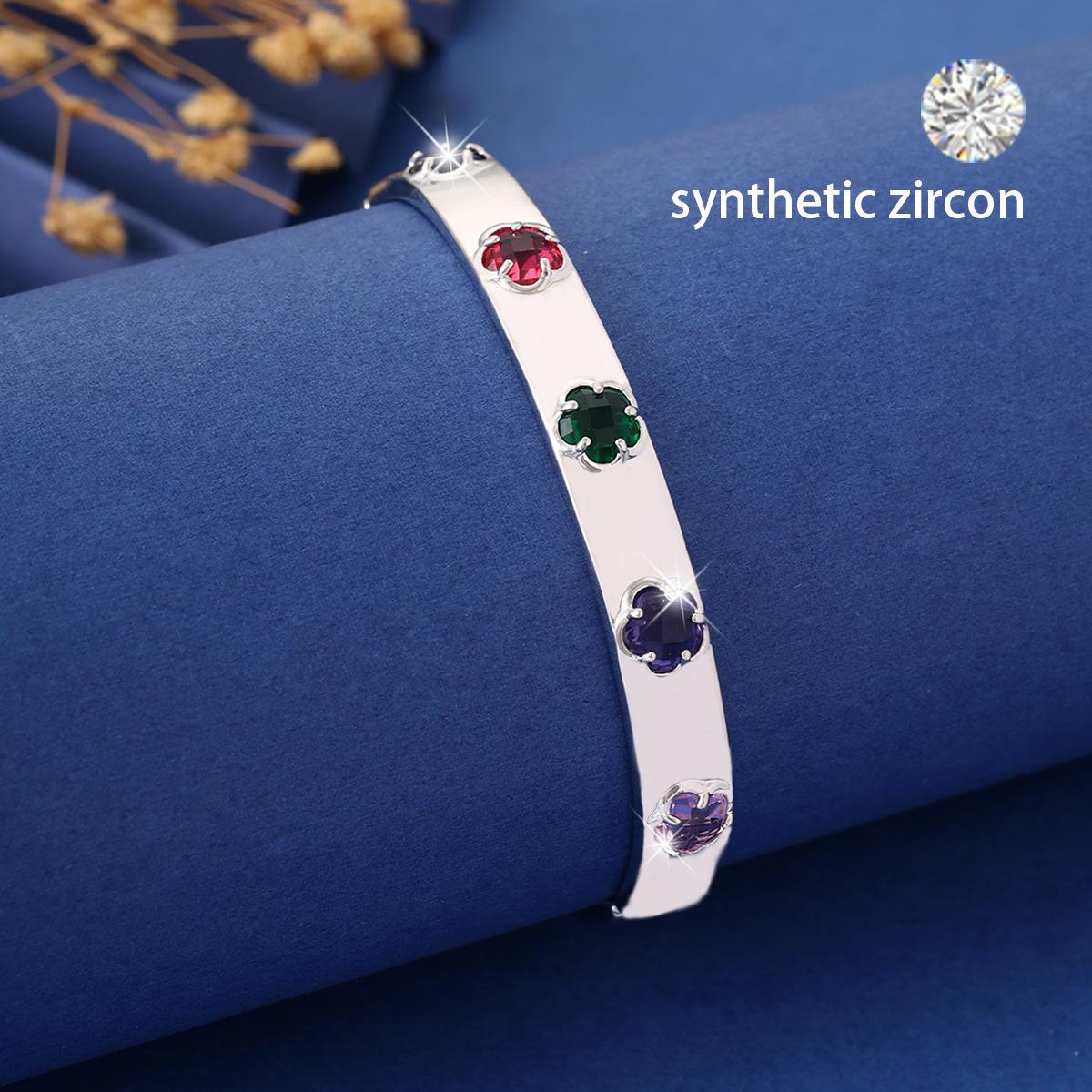 Color Diamond Five-Petaled Flower Five-Leaf Clover Bracelet Women S European And American Fashion Five-Leaf Flower Bracelet