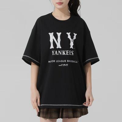 MLB Unisex New York Yankees Short Sleeve T-Shirt
