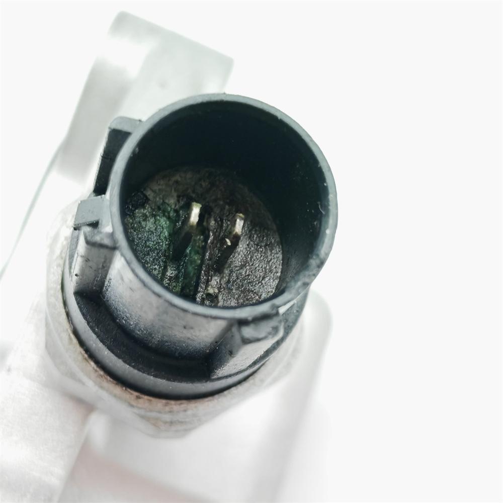 Car Throttle Body 15810-PAA-A02 For Honda Accord 1998-2002 /1998 Odyssey 2.3L L4