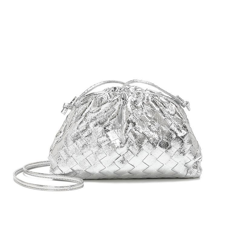 

Классическая сумка через плечо из кожи в стиле ретро, ручная работа, модель B - семь вариантов цвета 23*8*14 серебряный