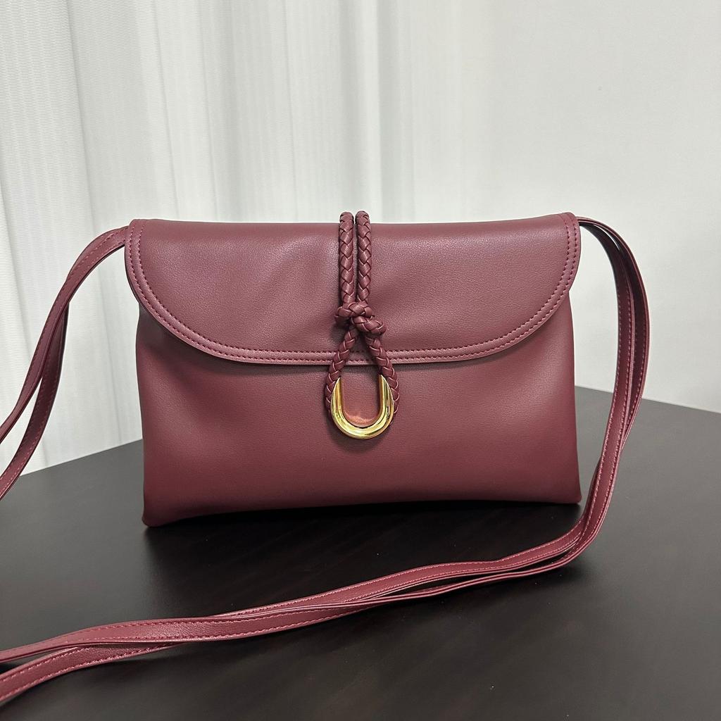 Borsa busta transfrontaliera in nuova pelle di mucca, borsa in vera pelle, pochette testurizzata Liberta borsa a tracolla messenger tessuta per pendolari