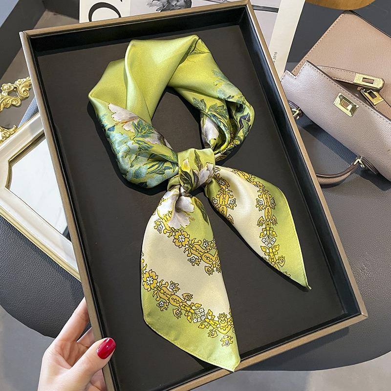 Women S Fresh Sweet Green Floral Silk Small Square Scarf For Spring Summer