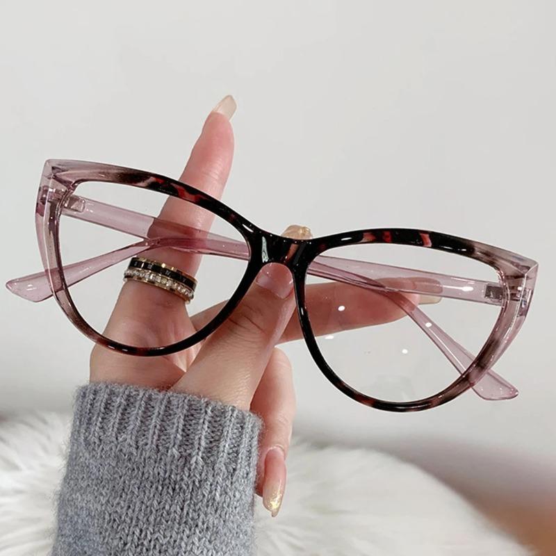 Retro Blue Light Blocking Eye Protection Computer Glasses Trendy New Women Cat Eye Frame Spectacle Eyeglasses Unisex Fashion Eyewear