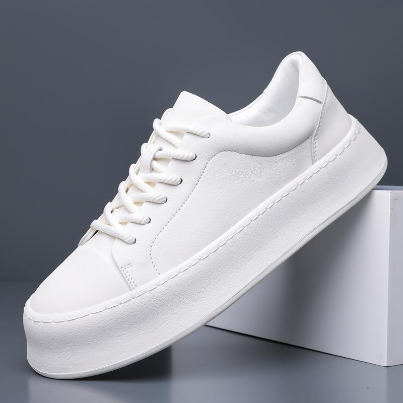 Fashion Comfortable Casual Skateboard Shoes Men Solid Leisure Sneakers Non-Slip Lightweight Male Walking Shoes All-match New Men Shoes