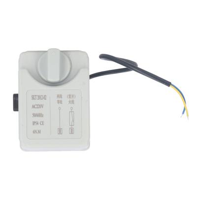 2 Draads Gemotoriseerde Kogelkraan Messing Slijtvastheid IP54 AC220V Elektrische Kogelkraan voor Koud Warm