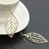 An Elegant Pair of Leaf Shaped Hanging Earrings for Women, Versatile Earrings for Daily Wear, Eye-catching and Exquisite Accessories for Gatherings
