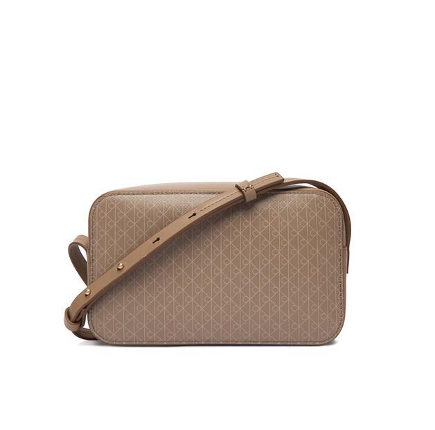 Сумка Calvin Klein Emblem Aop Elongated Camera Bag