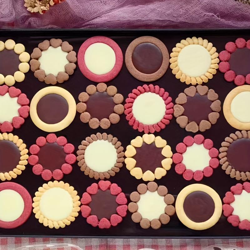 Vintage-Inspired Classic Sandwich Cookie Molds - DIY Valentine'S Day Chocolate,Jam,and Cheese Biscuits with Heart and Floral Designs,Baking Essentials