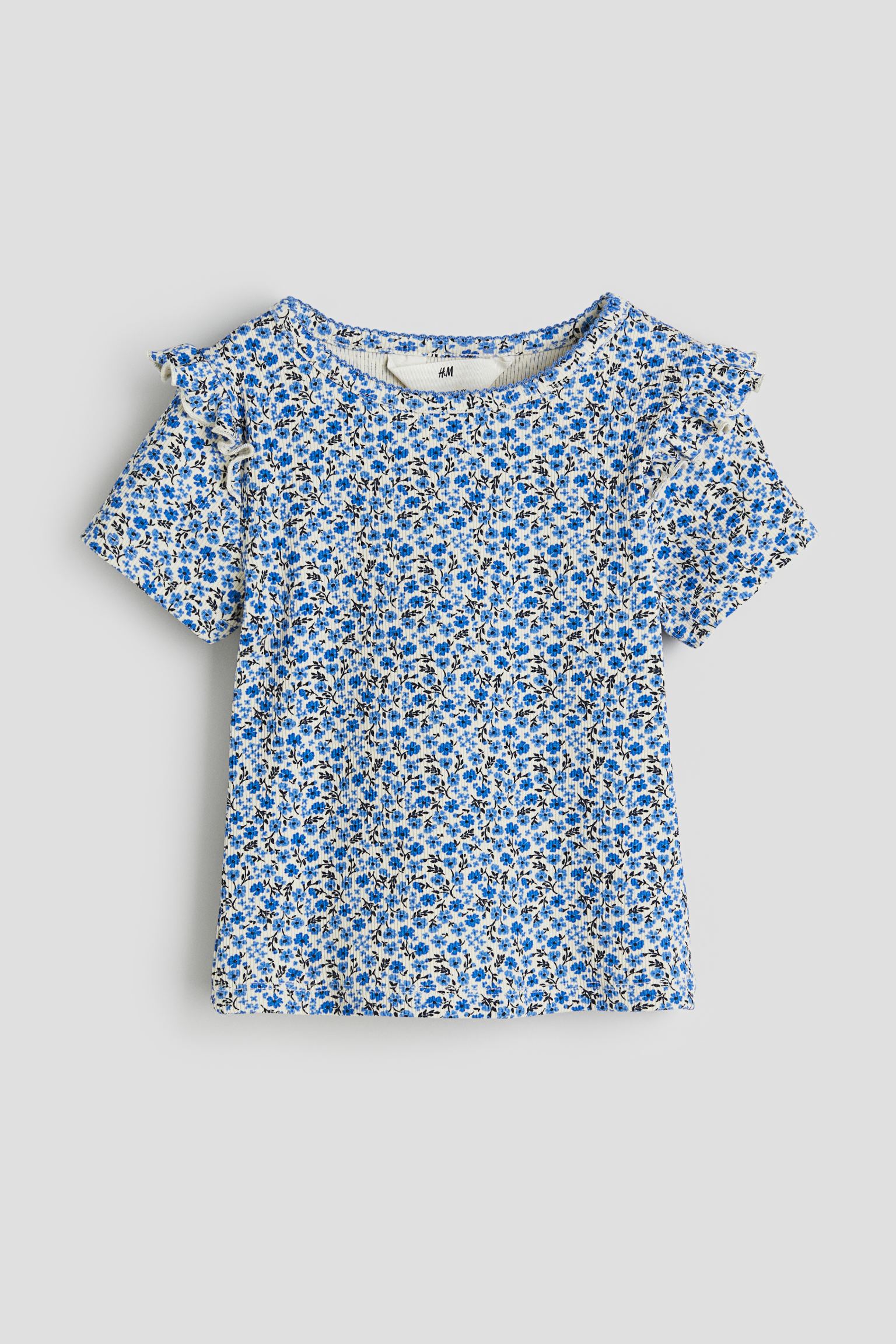 

Футболка в рубчик с оборками