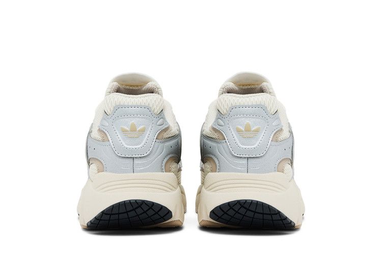 adidas Ozmillen Kreideweiß Karbon Wunderbeige (Damen)
