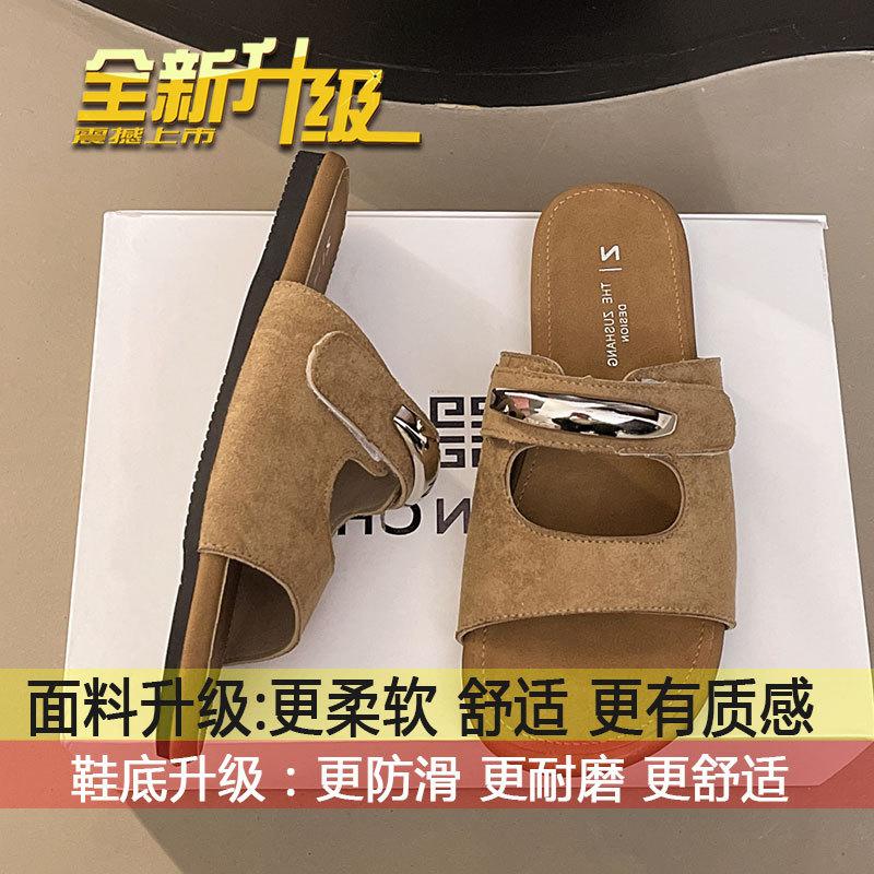 

Beautiful one-word drag soft-soled non-slip beach shoes with skirts, women s outer wear 2025 summer new Velcro cool slippers 40