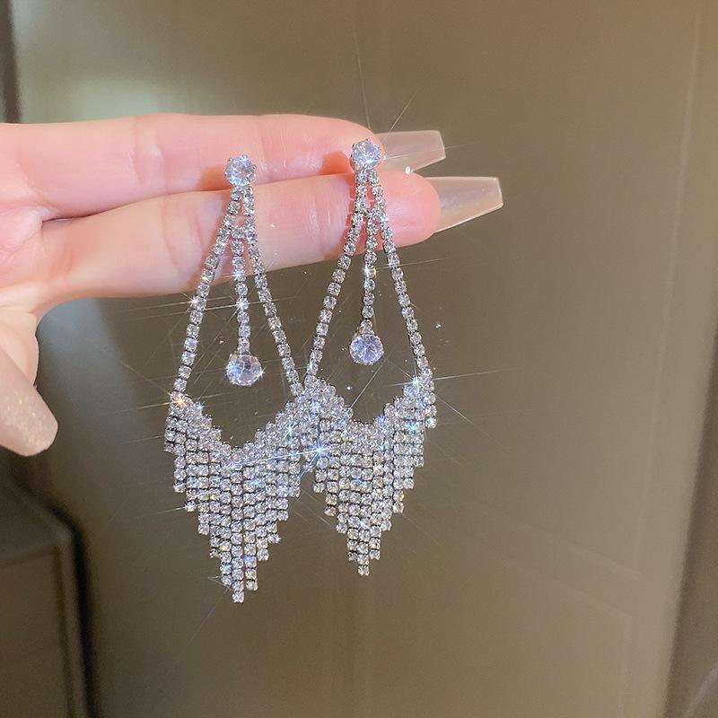 Love Long Fringed Earrings Heavy Industry Temperament Earrings Light Luxury Fashion High Sense Earrings Women