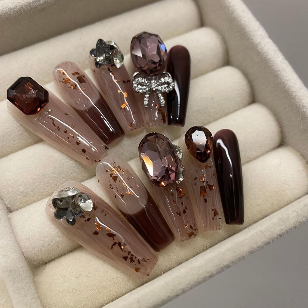 

100% РУЧНАЯ РАБОТА удлиненные ногти в форме балерины/удлиненные длинные трапециевидные темно-коричневые светло-серые швы Блестящие золотые листья коричневые бриллианты Накладные ногти в стиле ретро M